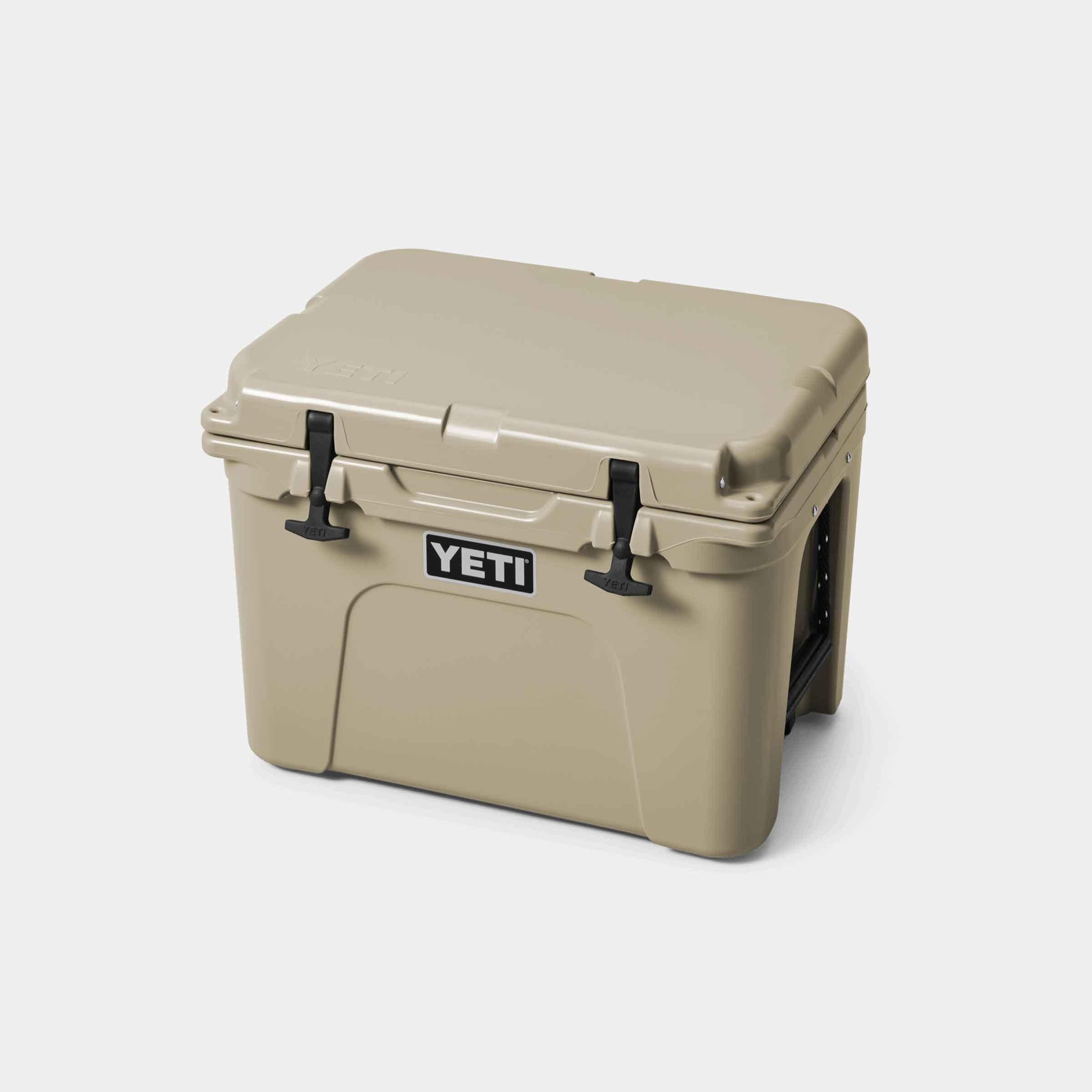 Tundra® 35 Cool Box