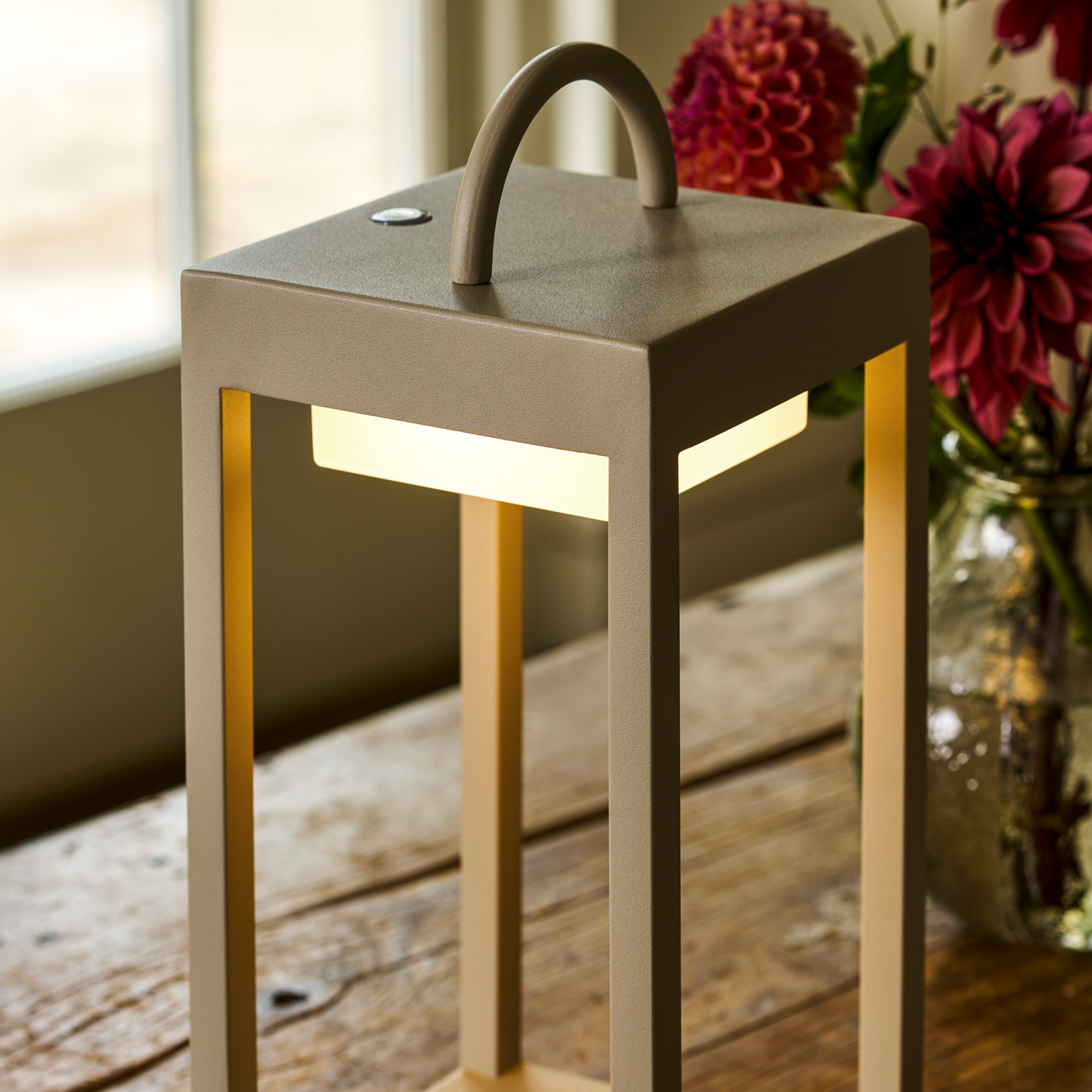 Winstone Rechargeable Lantern | Clay